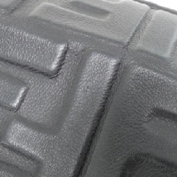 Túi đeo vai Fendi Baguette 8BR600 A72V 611652