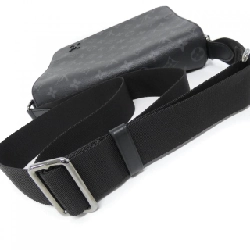 Túi đeo vai Louis Vuitton Monogram Eclipse District PM M45272 - Hàng hiệu Chính hãng 802914