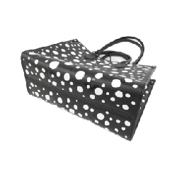 Túi Louis Vuitton Trillon (LV X YK) On The Go MM M46389 618680