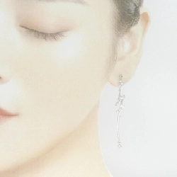 K18WG Bông tai kim cương 0.60CT - Hàng hiệu Chính hãng 877205