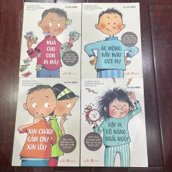 Tiến lên nào Dậy đi cô nàng ngái ngủ, Ác mộng hãy mau cút đi,Mua cho con đi mà,Xin chào