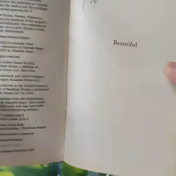 Beautiful - Danielle Steel 1027178