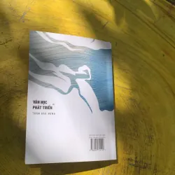 VĂN HỌC & PHÁT TRIỂN- TRẦN BẢO HƯNG- lý luận và phê bình văn học  784293