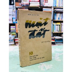 Mặt đất - Đinh Quang Nhã 127556