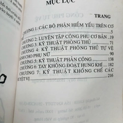 CÔNG PHỤ TỰ VỆ - 232 trang, nxb: 2004 358036