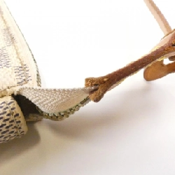 Túi đeo chéo Louis Vuitton Damier Azur Pochette Accessoires N51986 614657