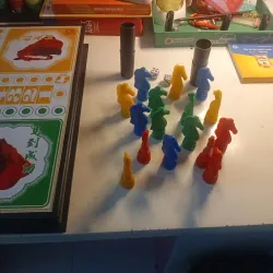 Trò chơi cờ cá ngựa  925727