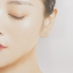 K18YG Bông tai kim cương 0.20CT - Hàng hiệu Chính hãng 865326