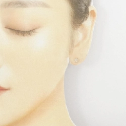 Bông tai kim cương K18YG hình hoa 0.20CT - Hàng hiệu chính hãng 872104