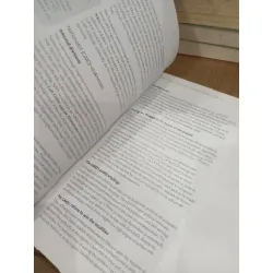 Mao's China 1936-97 - Michael Lynch 695597