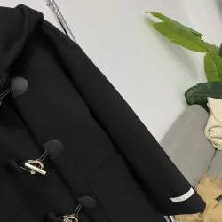 Áo khoác dạ khuy sừng màu đen, lót lụa 926481