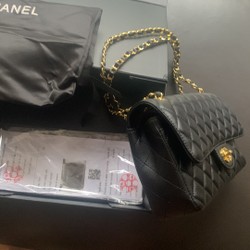 Túi Chanel 25 x 16 cm mới mở hộp chưa dùng lần nào  141300