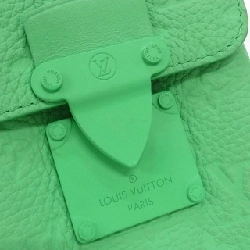 Túi đeo vai Louis Vuitton Trianon Monogram S Lock Vertical Wearable Wallet M81525 - Hàng hiệu Chính hãng 767083