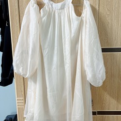 Váy babydoll trễ vai dài tay chất tơ óng, đầm trễ vai cổ yếm 2 lớp  109542