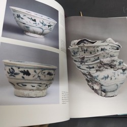 GỐM HOA LAM VIỆT NAM - VIETNAMESE BLUE AND WHITE CERAMICS (SONG NGỮ VIỆT - ANH) 190820