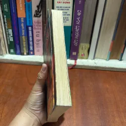 II Tựa Sách: ELDEST _ Đại Ca (Tập 2) - CHRISTOPHER PAOLINI - 2006 928105