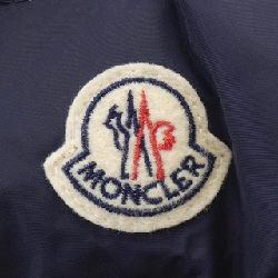 Áo khoác lông vũ MONCLER 643921