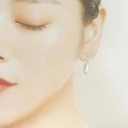 ウノアエレ 750WG Bông tai - Hàng hiệu Authentic 844996