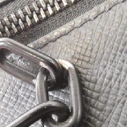 Túi xách Louis Vuitton Taiga Màu cầu vồng A4 M30347 616668