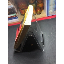 Dòng sông chở kiếp mới 80% ố vàng có dấu mộc và viết nhẹ trang đầu 2009 Nguyễn Quốc Hùng HPB0906 SÁCH VĂN HỌC 914715