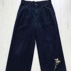 Quần áo giá hạt dẻ 1038081