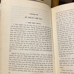 ĐỒ THUY TINH CỔ Ở VIỆT NAM (XB 1996) 546978