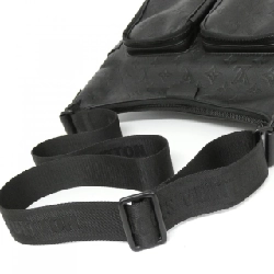 Túi xách vai Louis Vuitton Monogram Shadow Hobo Cargo M14778 610074