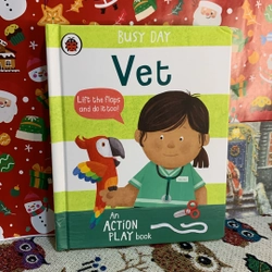 Sách ngoại văn Busy Day Vet, Lift and Flap Book, Mới, sách tương tác cho trẻ 2+