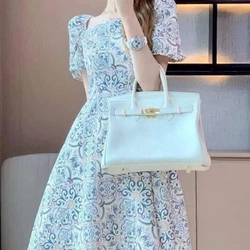 Váy Mẫu thiết kế Lamie dress dáng xoè size M hoạ tiết hoa 306657