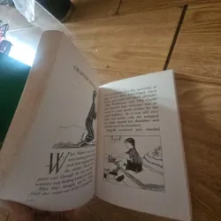 The worst wicth all at sea Giá 20k  603992