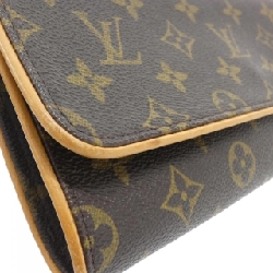 Túi xách vai Louis Vuitton Monogram Pochette Twin GM M51852 610434