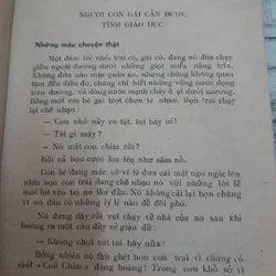 Người con gái lấy chồng cần nên biết. Bác sỹ Trương Ngọc Hơn. Xuất bản năm 1988 697972