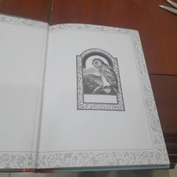 THE PHANTON OF THE OPERA (bản tiếng Anh: Bóng ma trong nhà hát) 464329