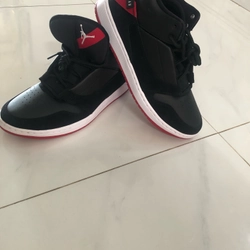 Pass đoi Jordan order lộn size,moi 100% 323883