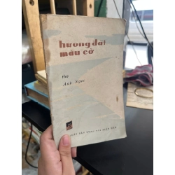 Hương đất màu cờ - Anh Ngọc