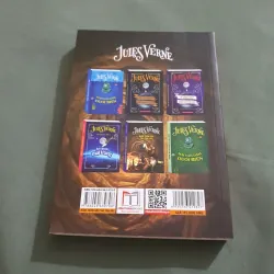 HÀNH TRÌNH VÀO TÂM TRÁI ĐẤT - Jules Verne 785987