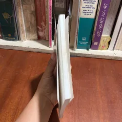 II Sách Lịch Sử: Chuyện Nội Cung Cựu Hoàng Bảo Đại - Nguyễn Đắc Xuân - 2005 995101