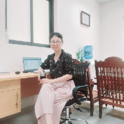 Áo kiểu bo gấu họa tiết xinh 11801