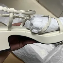 Giày Charles & Keith 592029