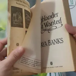 Highlander Most Wanted - Maya Banks 1027497