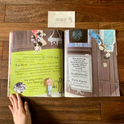 Sách ngoại văn Who's Afraid of the Big Bad Book?, Used, kèm trang gấp bên trong 419955