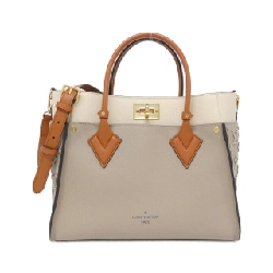 Túi Louis Vuitton On My Side MM M53825