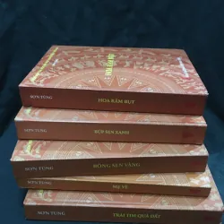 Búp sen xanh, bông sen vàng, hoa râm bụt, mẹ về, trái tim quả đất 958137