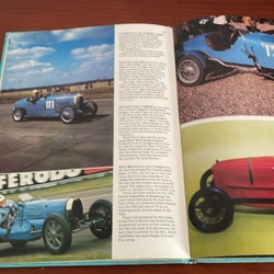 PICTURE BOOK All colour book of racing cars 536154