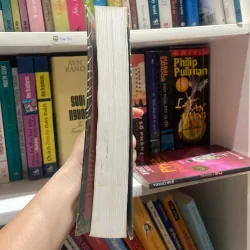 Bốn mùa , trời và đất - Márai Sándor tản văn - 2010 nhã nam  1025647