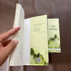 II Tựa sách: Rong Chơi Trời Phương Ngoại - Thích Nhất Hạnh - 2020 523400