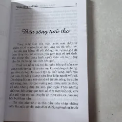 Mùa hoa xoan tím - Trần Văn Lợi 746902