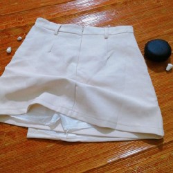 Chân Váy Chữ A Trắng Thuần Khiết 16168