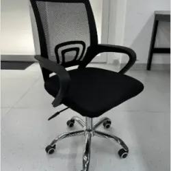 Ghế xoay có bánh xe