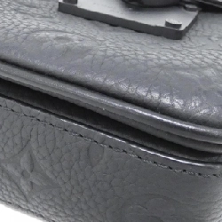 Túi đeo vai Louis Vuitton Trillon Monogram S Lock Vertical Wearable Wallet M81524 - Hàng hiệu Chính hãng 802868
